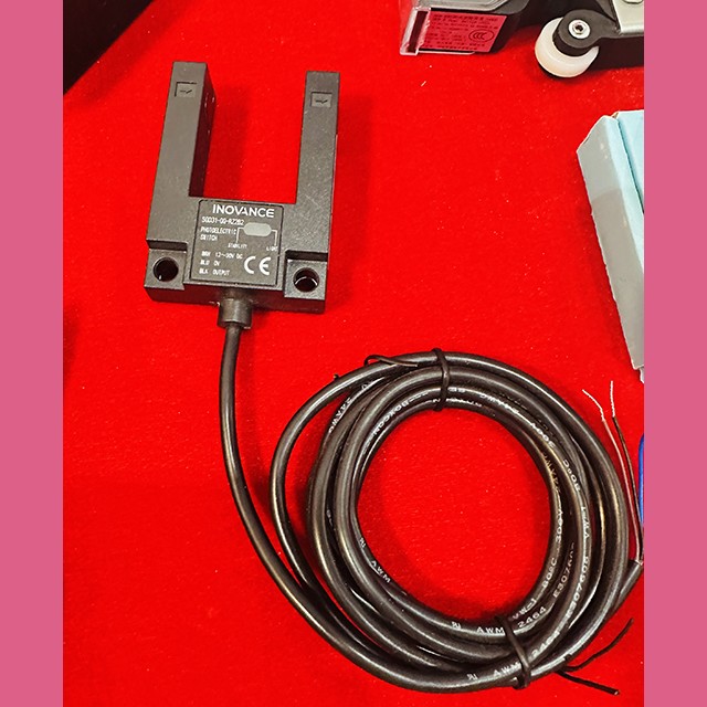 Датчик фотоэлектрический 12-30VDC SGD31-GG-RZ2B2 INOVANCE